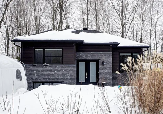 Chalet à vendre - 12 Rue du Hauban, Oka, J0N1E0