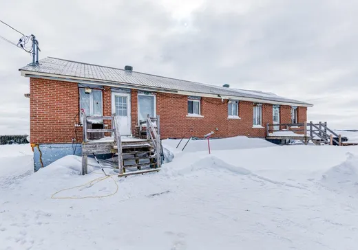 Bungalow for sale - 672 8e Rang, St-Wenceslas, G0Z1J0
