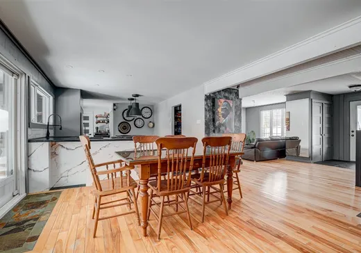 Maison à vendre - 737 Route 243, Kingsbury, J0B 1X0