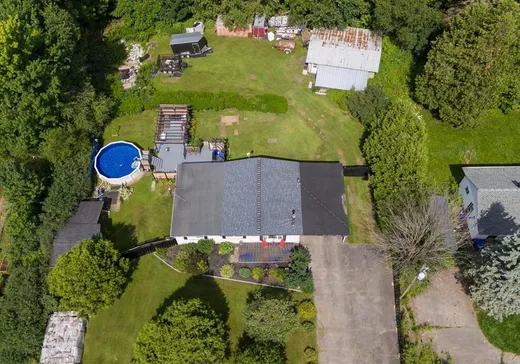 Maison à vendre - 1997 Ch. d'Adamsville, Bromont, J2L 2Z7