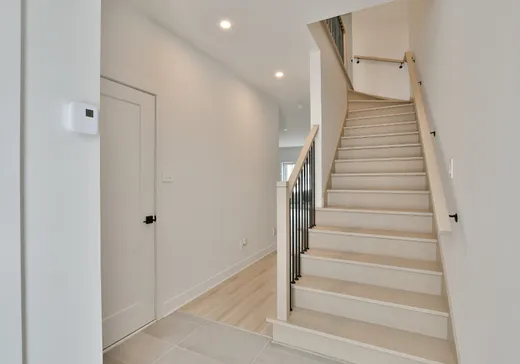Maison à vendre - 665 Rue Caron, Deux-Montagnes, J0N 1M0