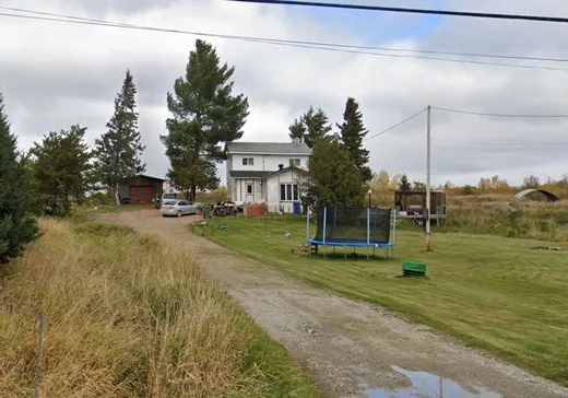 Maison à étages à vendre - 409 5e-et-6e-Rang E., Amos, J0Y1G0