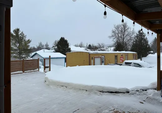 Maison à vendre - 39 Rue St-Pierre O., Matane, G0J 3L0