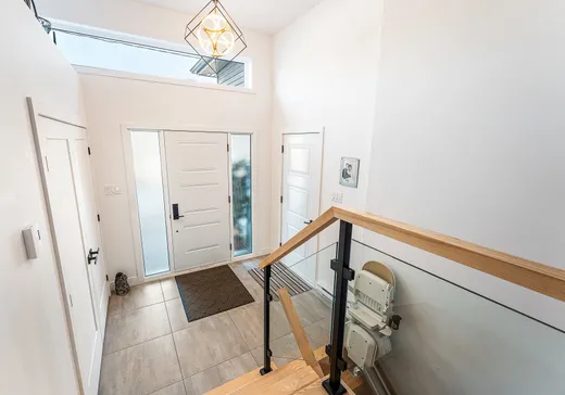 Maison à vendre - 96 Rue Janine-Sutto, Cowansville, J2K 0M3
