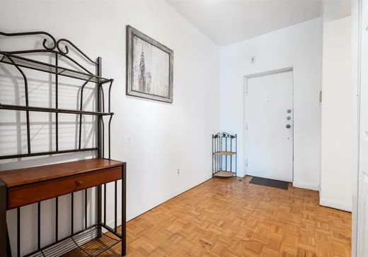 Condo à vendre - 2055 Av. Lincoln, Montréal (Centreville), H3H 1J1