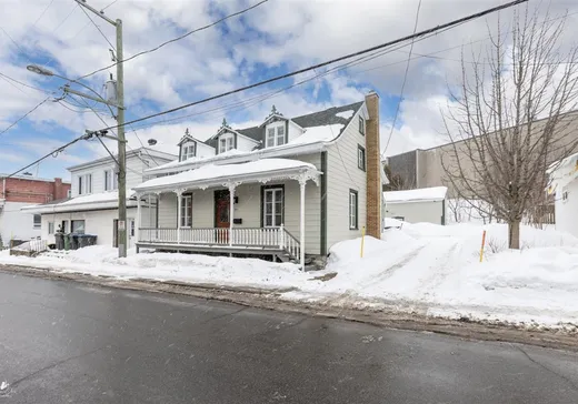 Two or more stories for sale - 101 Rue Wolfe, Lévis, G6V3Y7