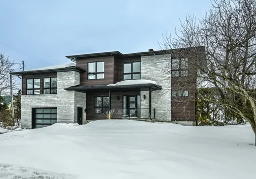 Maison à étages à vendre - 74 Rue Fleurie, Saint-Mathieu-de-Beloeil, J3G0E6
