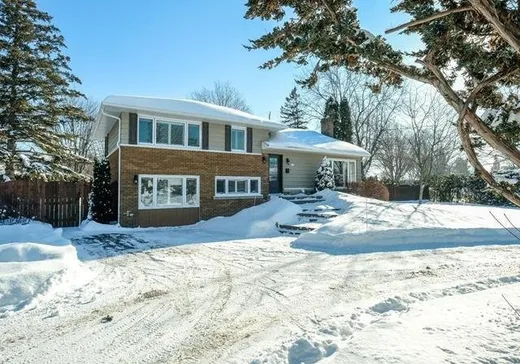 Maison à étages à vendre - 539 Rue Bonair, Beloeil, J3G2B1