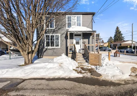 Two or more stories for sale - 42 Rue Cléophas, Salaberry-de-Valleyfield, J6S2V5