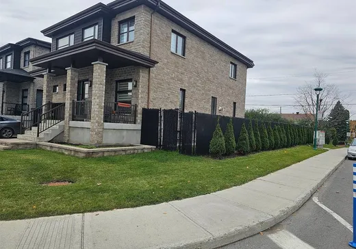 Maison à vendre - 2003 Rue Philippe-Dolbec, Laval (Sainte-Rose), H7L 0J6