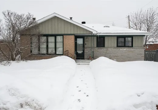 Bungalow for sale - 2805 Rue Brunet, Laval (Sainte-Rose), H7L1R1