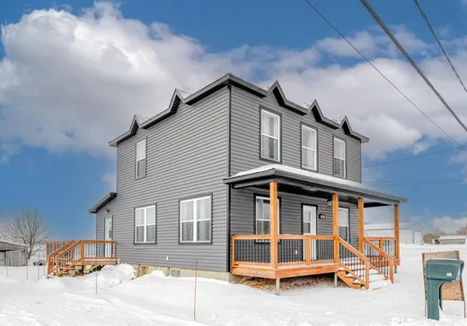 Maison à étages à vendre - 65 Rue Principale, Ville de Québec, G0A3T0