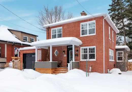 Two or more stories for sale - 35 Rue Church, Granby, J2G4R9