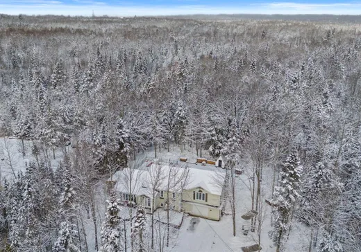 House for sale - 30 Rue St-Onge, Magog, J1X 5S5