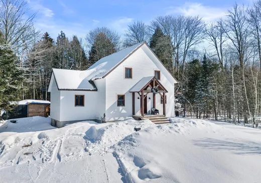1 1/2 Storey for sale - 324 Route 143, Saint-Bonaventure, J0C1C0
