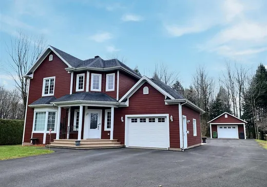 Maison à étages à vendre - 20 Rue Lionel, Saint-Christophe-D'Arthabaska, G6R1H7