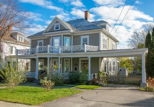 Maison à étages à vendre - 572 Rue de London, Sherbrooke, J1H3N1