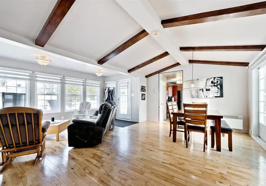 Loft à vendre - 428 Rue Desmarais, Granby, J2J 2A2