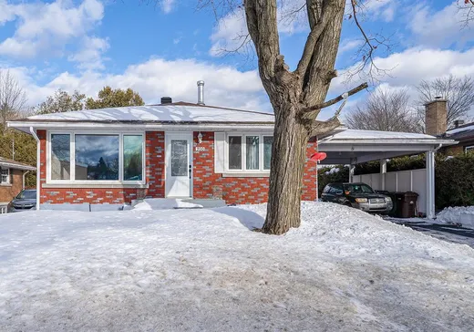 Chalet à vendre - 200 Rue Calixa-Lavallée, Sherbrooke, J1J2Y7