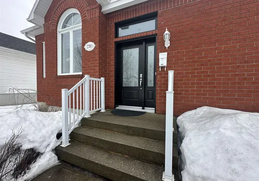 Maison à étages à vendre - 2780 Rue des Cormorans, Drummondville, J2C7K8