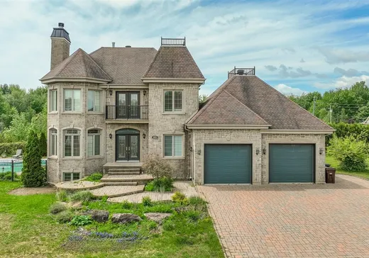 Maison à étages à vendre - 325 Rue Beauchesne, St-Germain-De-Grantham, J0C1K0