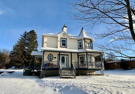 Maison à vendre - 2996 Ch. de Ste-Catherine, Sherbrooke, J1N 3X9