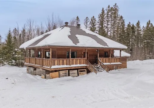 Bungalow à vendre - 124 Ch. de St-Camille, Weedon, J0B3J0