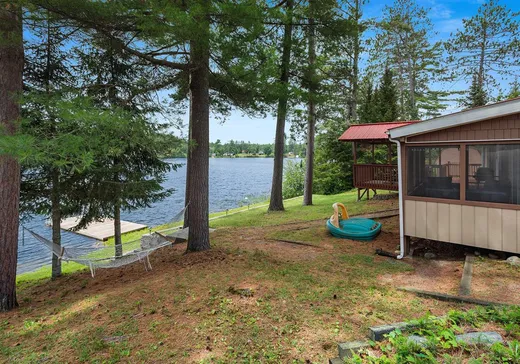 House for sale - 92 Ch. du Lac-de-la-Ferme, Otter Lake, J0X 2P0