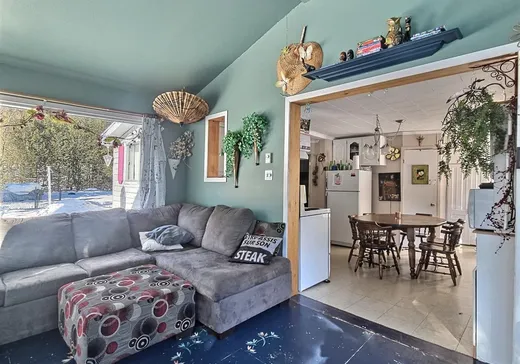 Maison à vendre - 877 Ch. du Tournant, Mont-Laurier, J6L 0E6
