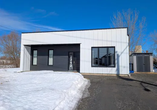 Bungalow à vendre - 2252 Av. Jules-Roberge, Plessisville, G6L0H5