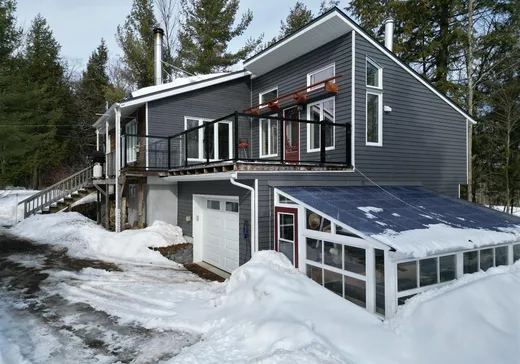 Chalet à vendre - 40 Rue des Pinsons, Magog, J1X 0M9