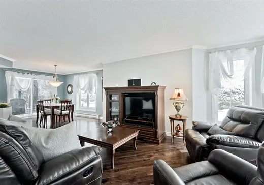 Chalet à vendre - 5806 Rue de la Frontière, Sherbrooke, J1N 3X2