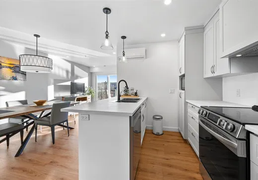 Condo à vendre - 30 Rue Principale O., Magog, J1X 2A5