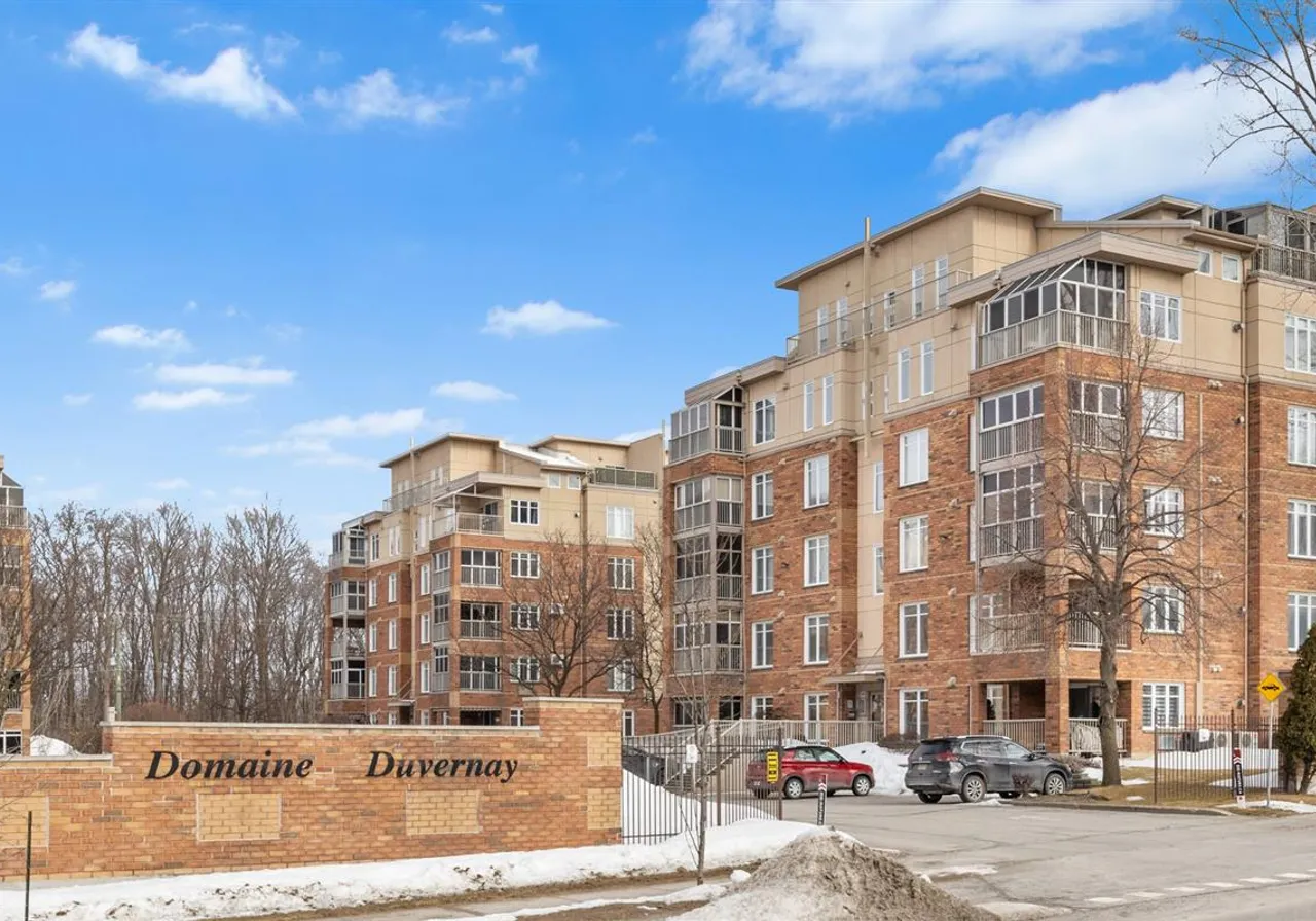 Condo for sale - 2435 Boul. St-Martin E., Laval (Duvernay), H7E 5L8