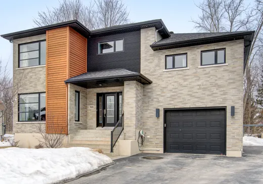 Maison à étages à vendre - 166 Rue des Sittelles, Salaberry-de-Valleyfield, J6S0J5