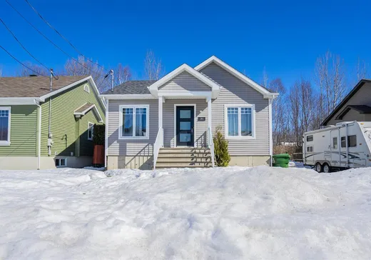 Chalet à vendre - 285 Rue Dubé, Drummondville, J2A 0E7