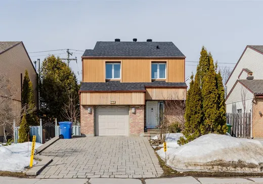 Maison à étages à vendre - 279 Av. St-Louis, Pointe-Claire (Île de Montréal), H9R5L3