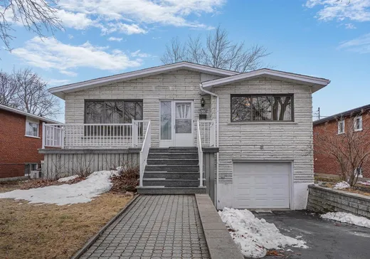 Bungalow for sale - 8775 Rue Le Corbusier, Montreal (Saint-Leonard), H1R2K8