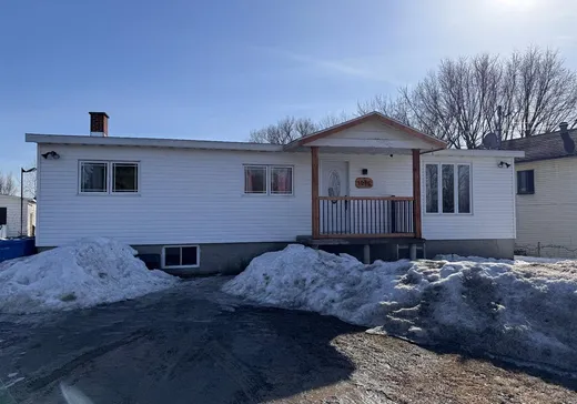 Bungalow for sale - 1036 Ch. Denison E., Shefford, J2M1Y7