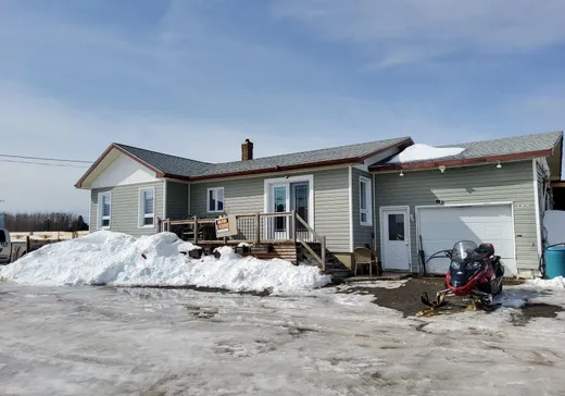 Maison à vendre - 188 Rue Principale, Matane, G0J 3N0