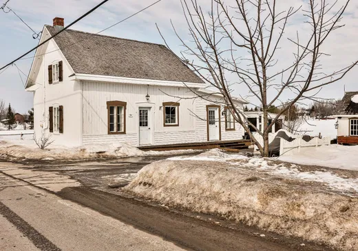 Two or more stories for sale - 31 Petite Ligne, Ste-Julienne, J0K1T0