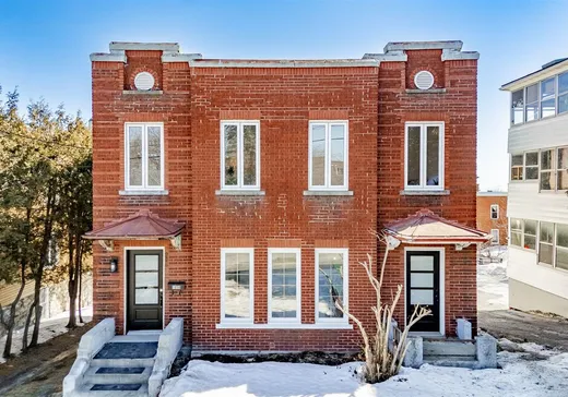 Two or more stories for sale - 1056 Rue St-Louis, Sherbrooke, J1H4N8