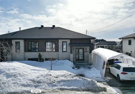 Paliers multiples à vendre - 1013 Rue André-Giguère, Sainte-Marie, G6E0K7