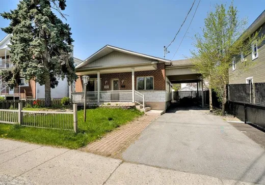 Bungalow à vendre - 1061 Rue Hubert, Longueuil, J4K2J1