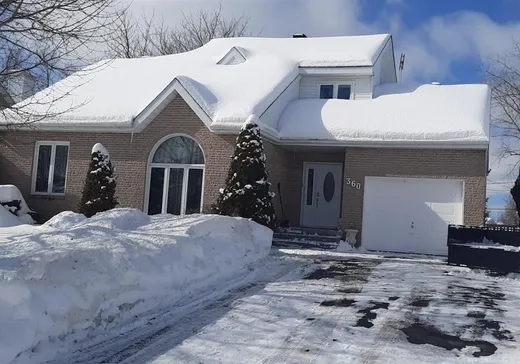 Maison à étages à vendre - 360 Rue Laforce, Chambly, J3L5S6