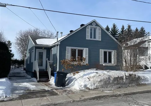 Maison à étages à vendre - 7 Rue Labonté, Sainte-Thérèse, J7E3L1