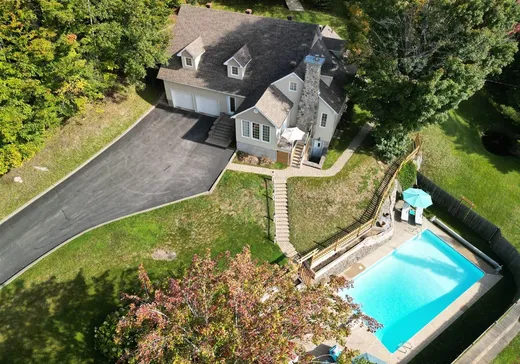 Maison à étages à vendre - 2155 Rue des Perdreaux, Sainte-Adèle, J8B3B3