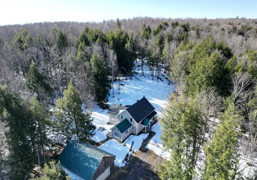 Un étage et demi à vendre - 2077 Ch. Nicholas-Austin, St-Augustin-De-Desmaures, J0B1B0
