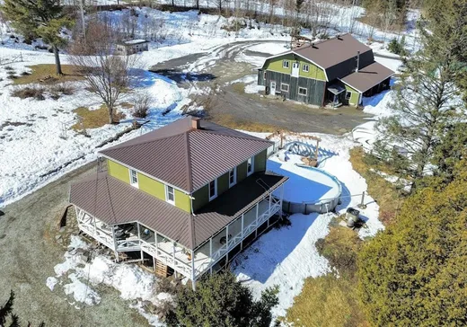 Maison à étages à vendre - 929 1er Rang, St-Pierre-Baptiste, G0P1K0