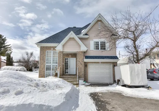 House for sale - 915 Rue Serge, Laval (Sainte-Rose), H7R 4Y2